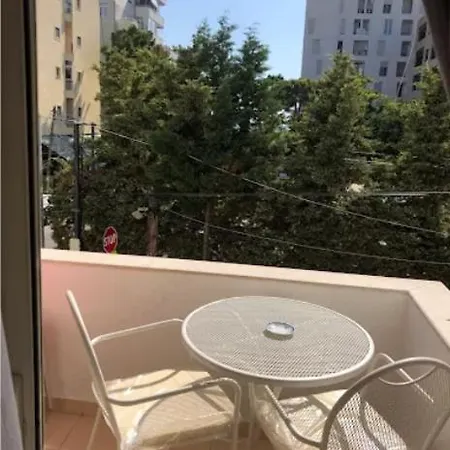 Lean Rent Appartamento Durrës
